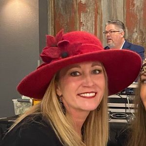 Meet your Posher, Melissa